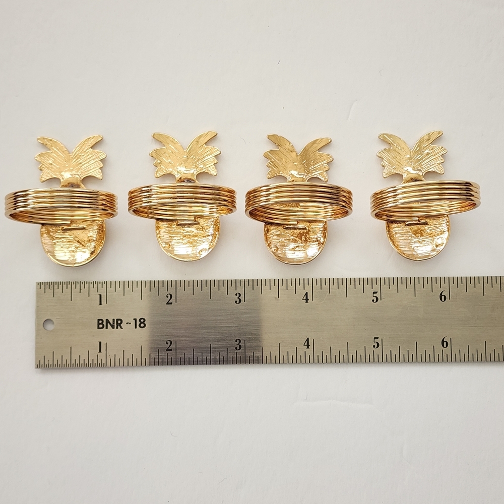 Pineapple Napkin Rings Set - Picture 4 of 6